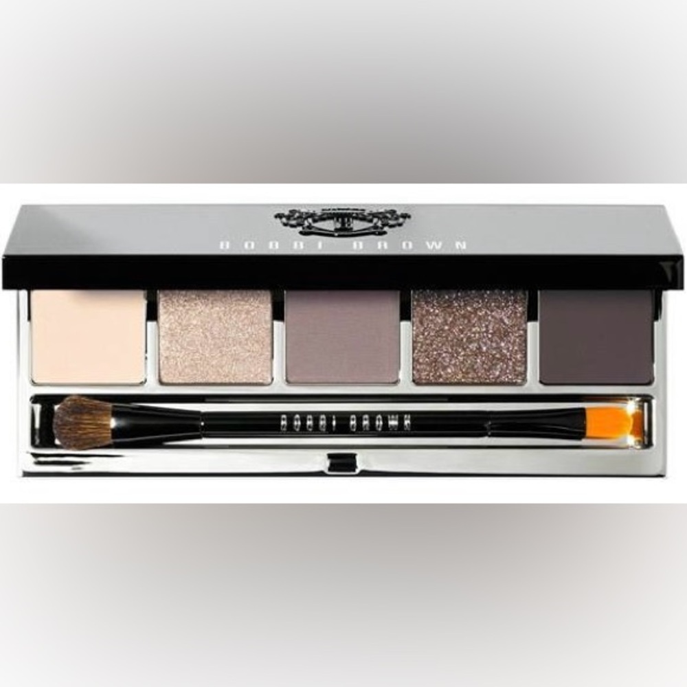 SOLD ON MERCARI  Bobbi Brown Greystone Palette